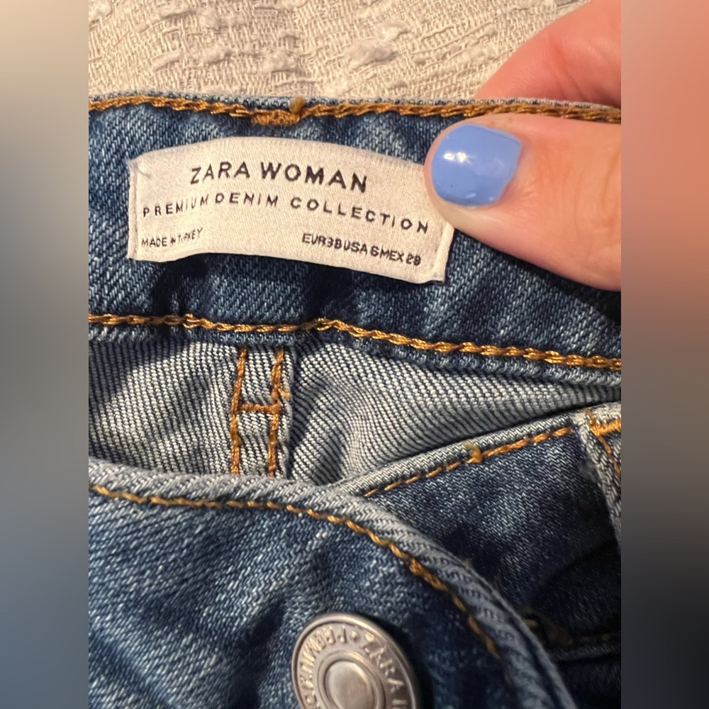 Zara Denim jeans wide leg size 6